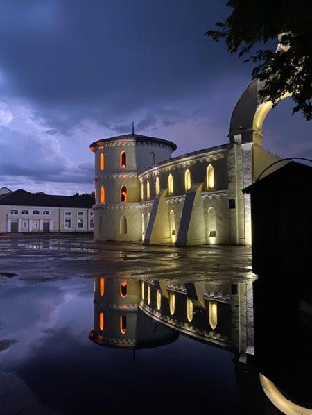 Hotel Elegia Trosztyanec Kültér fotó
