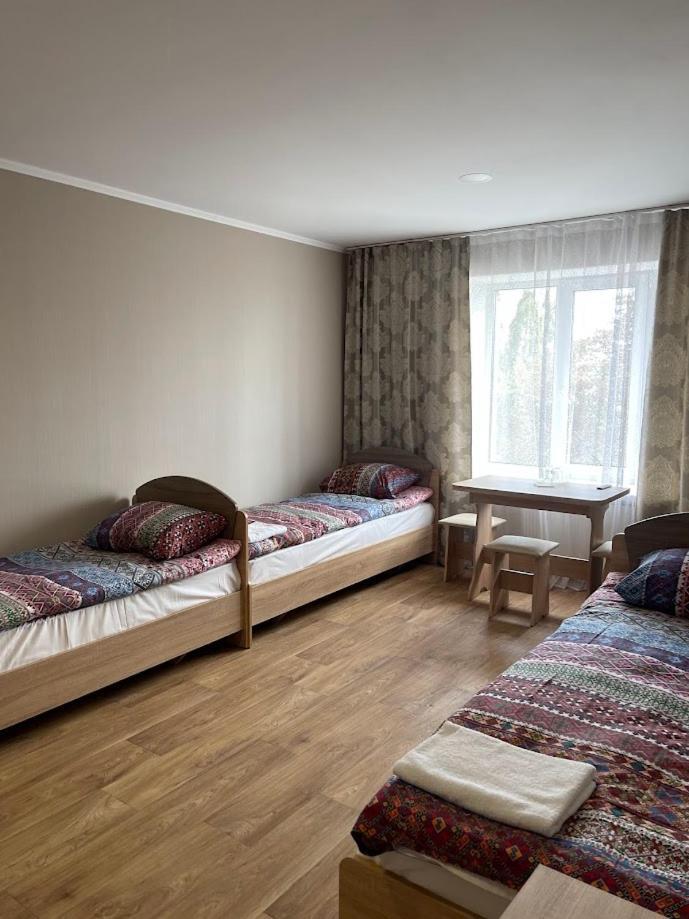 Hotel Elegia Trosztyanec Kültér fotó